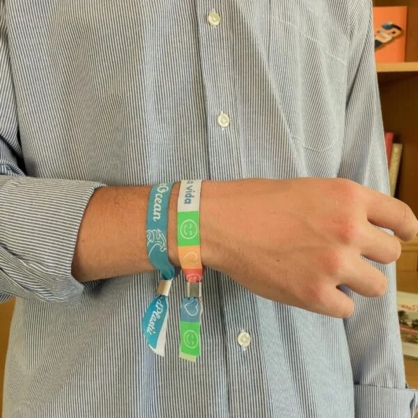 Pulseras de tela personalizadas baratas con cierre seguro