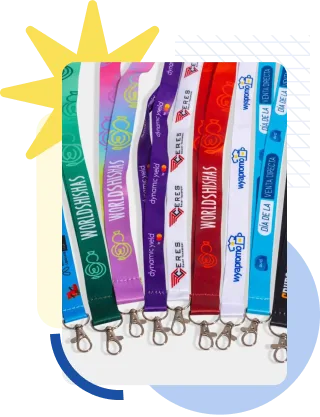 Múltiples lanyards de varios colores con clips metálicos hechos por Wyapromo