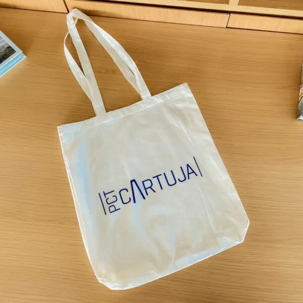 Bolsas de tela personalizadas con el nombre de la empresa PCT Cartuja por Wyapromo